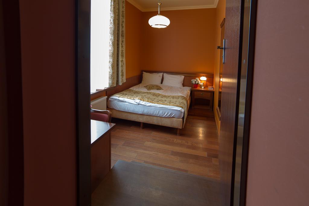 Rynek 16 Aparthotel Sandomierz Buitenkant foto